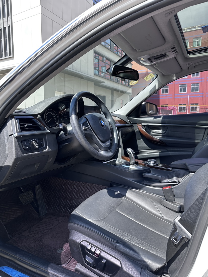 BMW 3 Series 2015 #4 BMW 3 Series 2015 car image #4