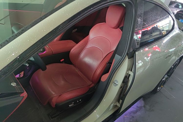 MI SU7 2024 car image #15