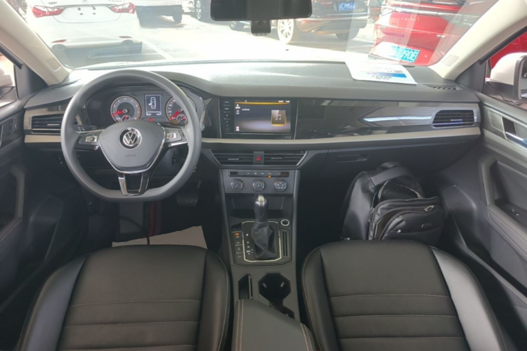 Volkswagen Lavida 2021 car image #10