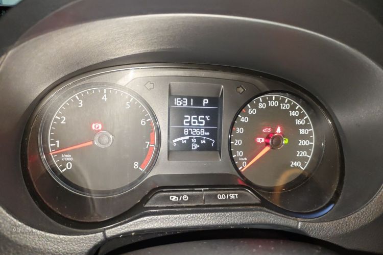 Volkswagen Polo 2016 #13 Volkswagen Polo 2016 car image #13