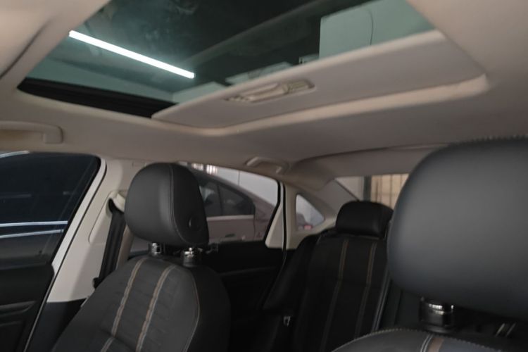 Volkswagen Lavida 2022 car image #18