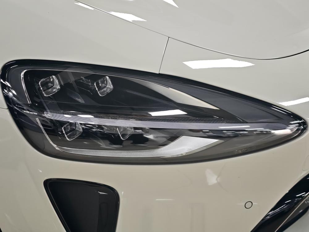 2024 #14 2024 immagine di auto #14