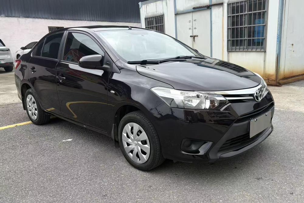 Toyota Vios 2016 immagine di auto #3