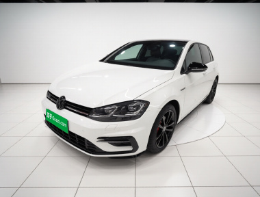Volkswagen Golf 2020 car image 