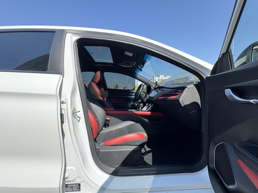 GEELY Binray 2021 car image #27