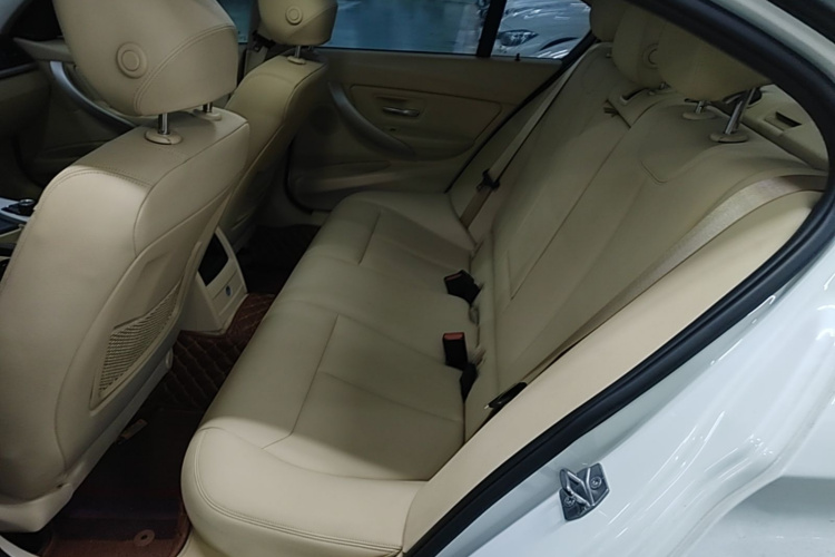 BMW 3 Series 2017 #17 BMW 3 Series 2017 imagem de carro #17