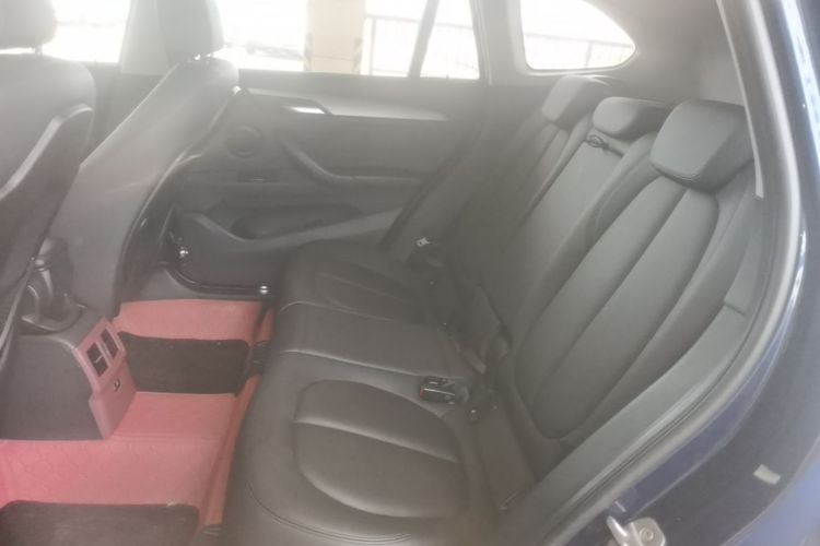BMW X1 2019 #13 BMW X1 2019 car image #13