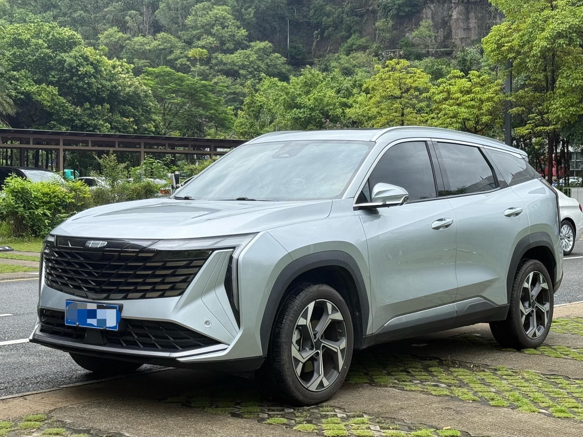 GEELY Boyue L 2024 GEELY Boyue L 2024 car image