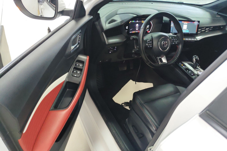 MG 5 2021 image de voiture #16