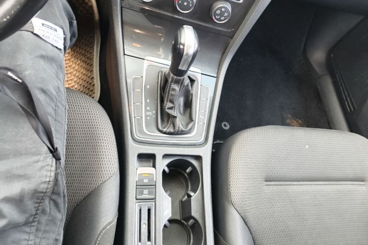 Volkswagen Golf 2017 #14 Volkswagen Golf 2017 car image #14