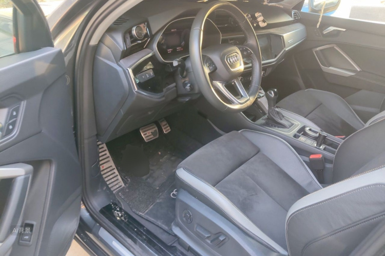 Audi Q3 2019 #18 Audi Q3 2019 car image #18