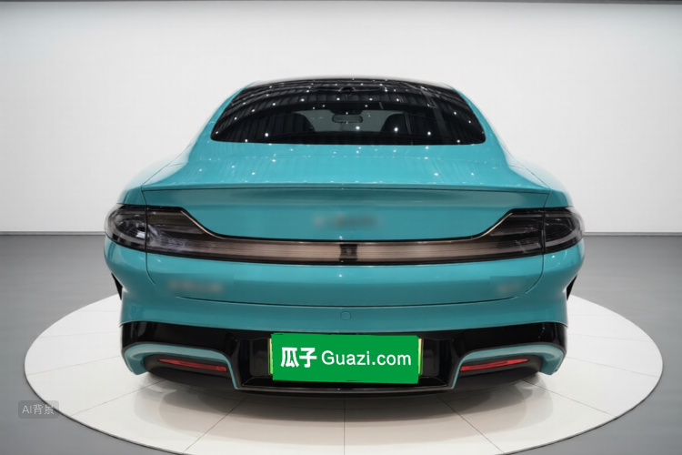 MI SU7 2024 immagine di auto #6