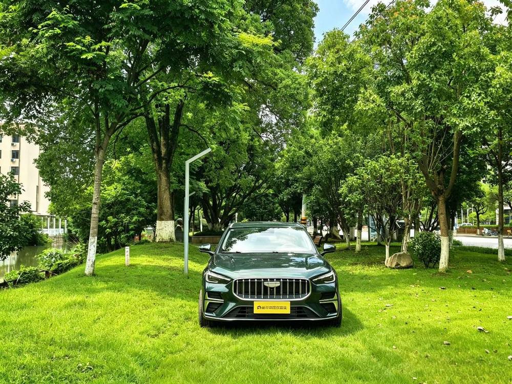 GEELY Emgrand 2025 #7 GEELY Emgrand 2025 car image #7
