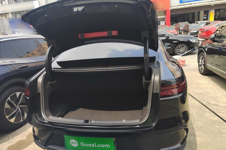 BYD Han 2023 car image #19