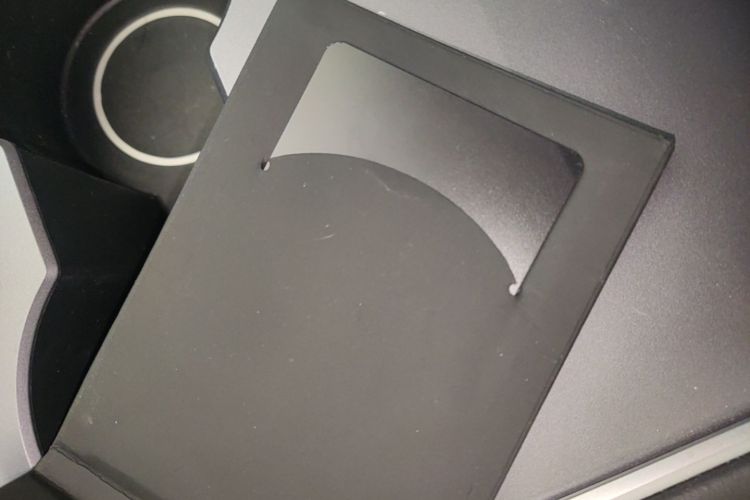 Tesla Model Y 2023 car image #14