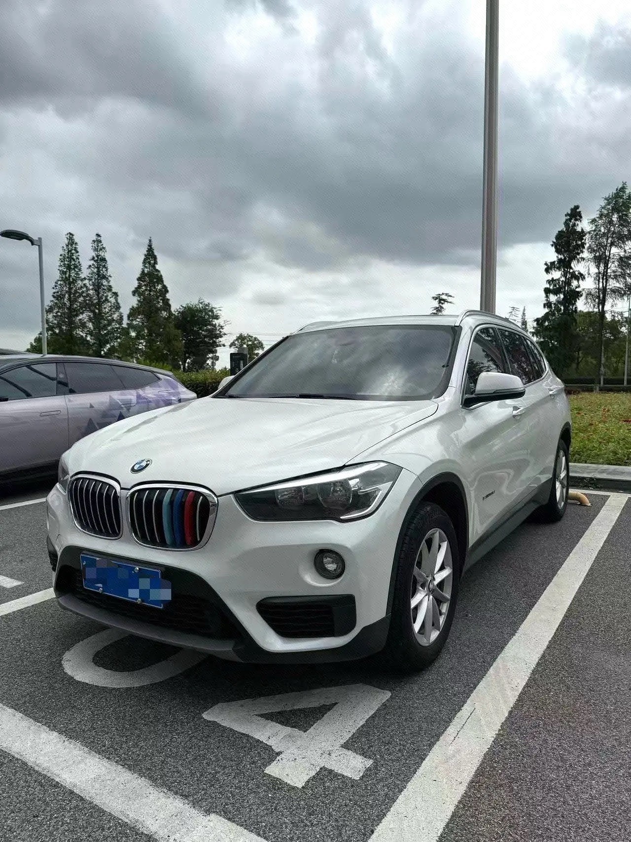 BMW X1 2017 BMW X1 2017 car image