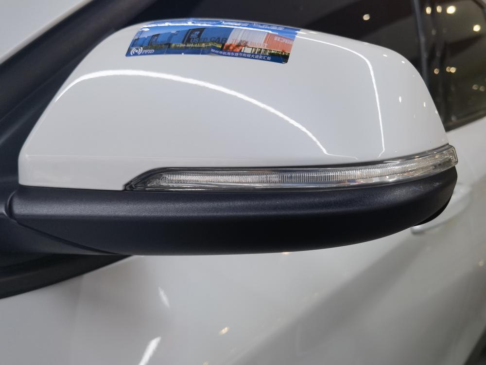 BMW X1 2019 car image #12