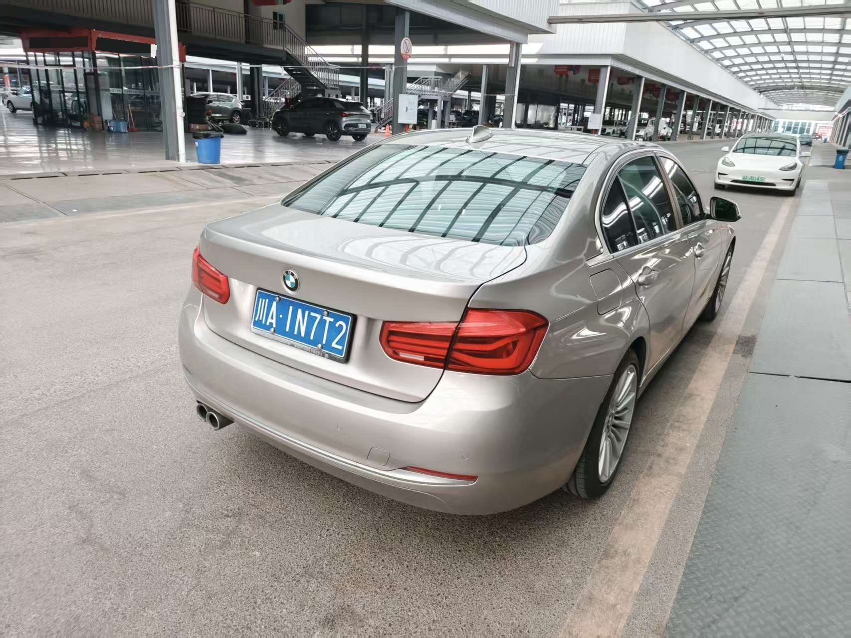 BMW 3 Series 2017 car image #3