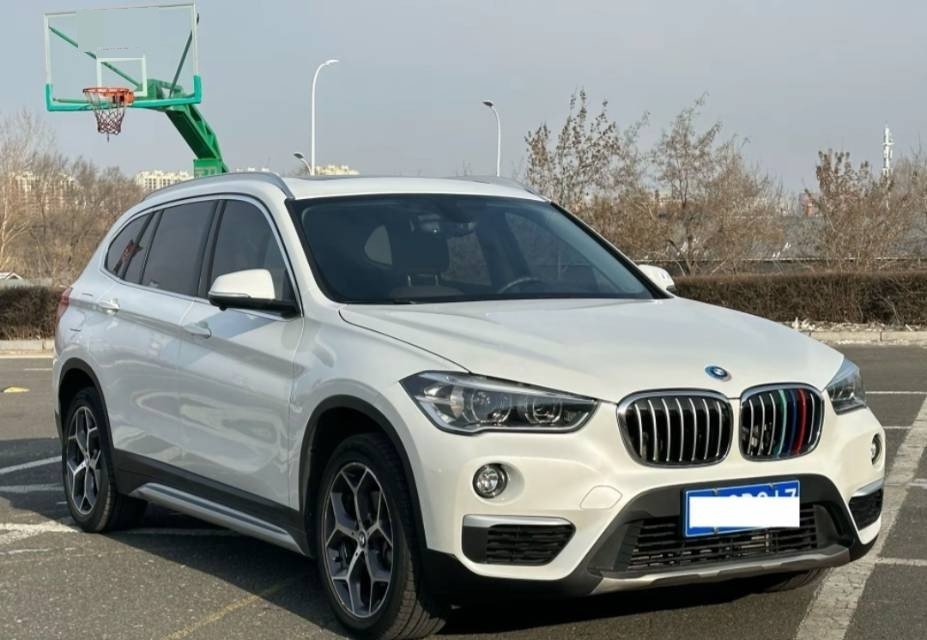 2019 #2 2019 car image #2
