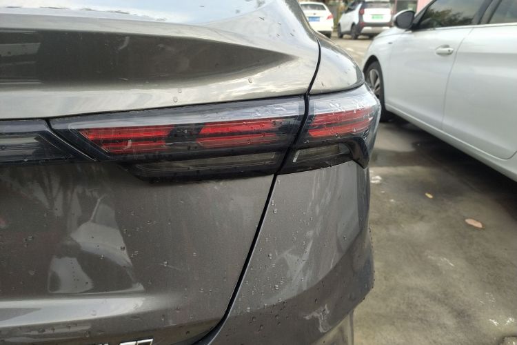 GEELY Binray 2023 car image #8