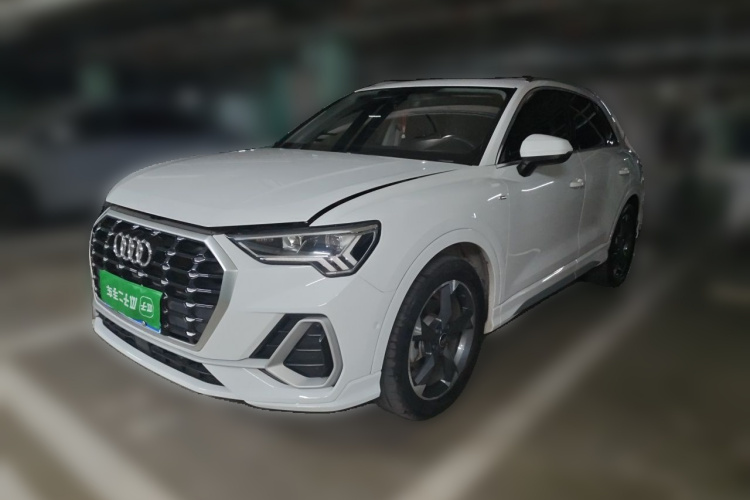 Audi Q3 2022 #2 Audi Q3 2022 car image #2