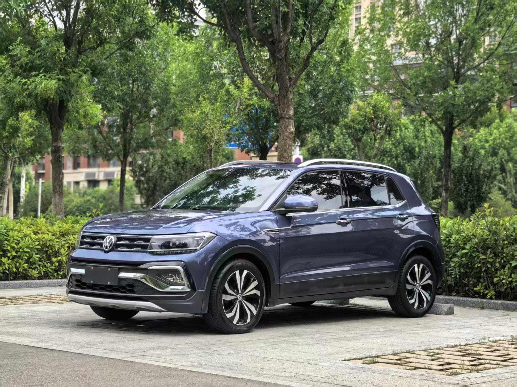 Volkswagen T-Cross 2019 Volkswagen T-Cross 2019 car image