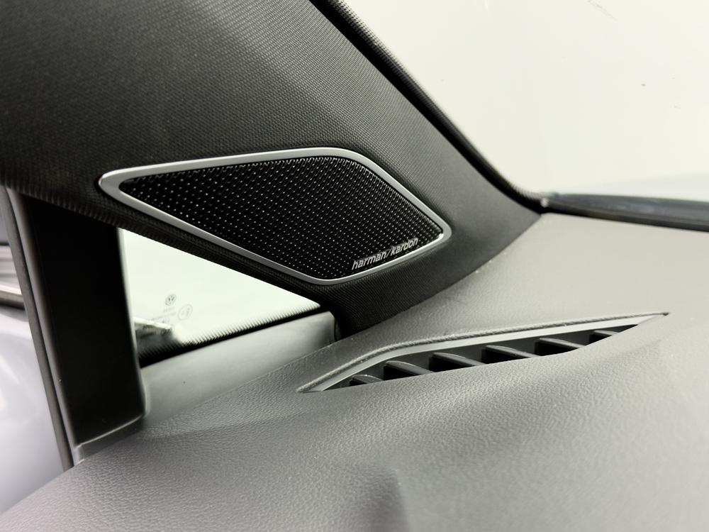 Volkswagen Golf 2023 #12 Volkswagen Golf 2023 صورة سيارة #12