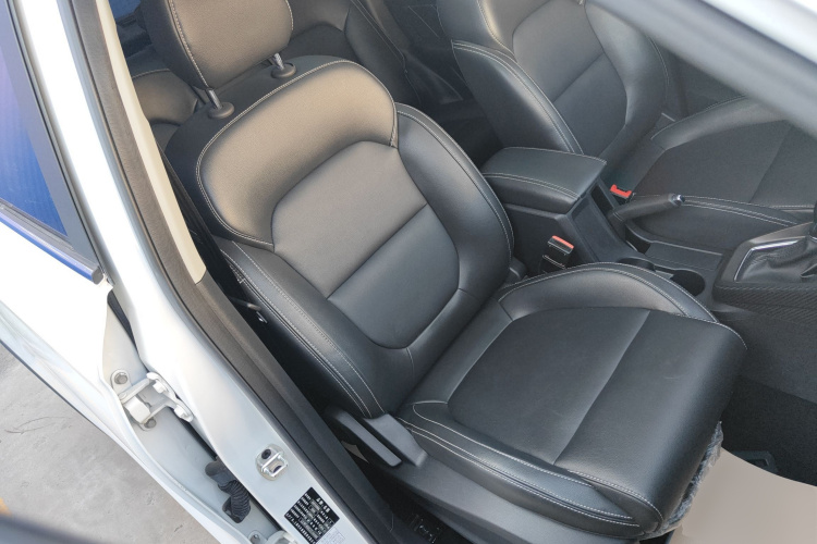 MG ZS 2019 صورة سيارة #24