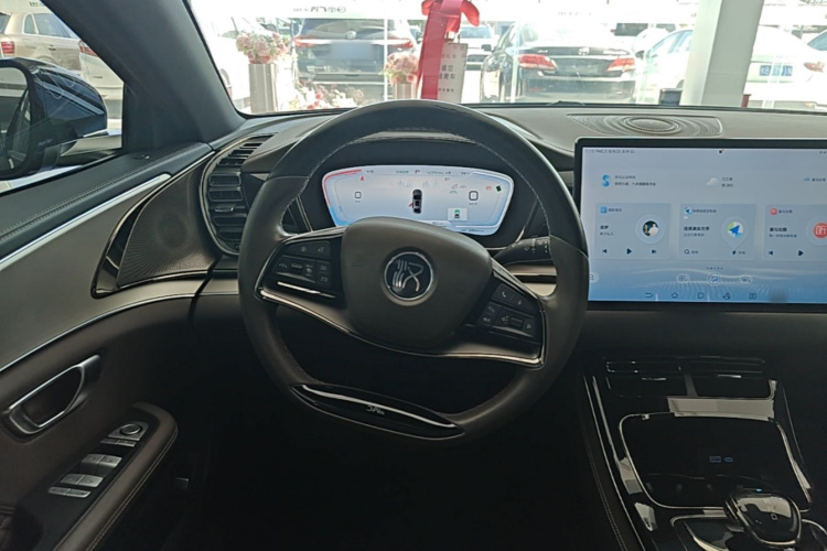 BYD Han 2023 imagem de carro #11