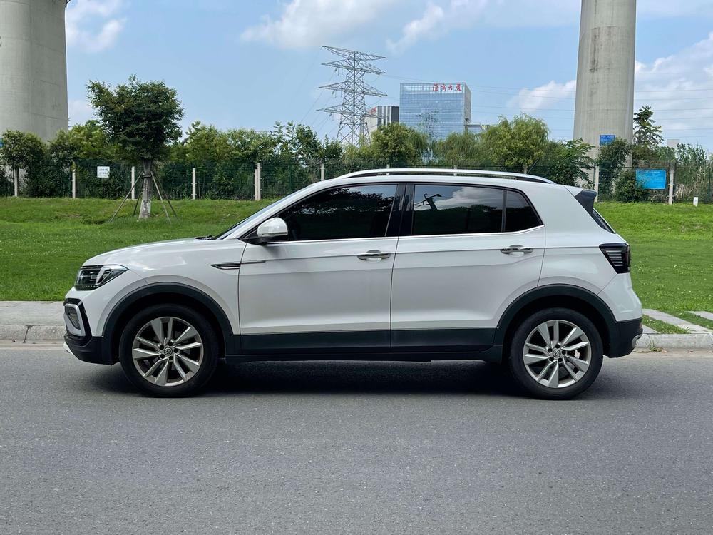Volkswagen T-Cross 2020 #4 Volkswagen T-Cross 2020 car image #4