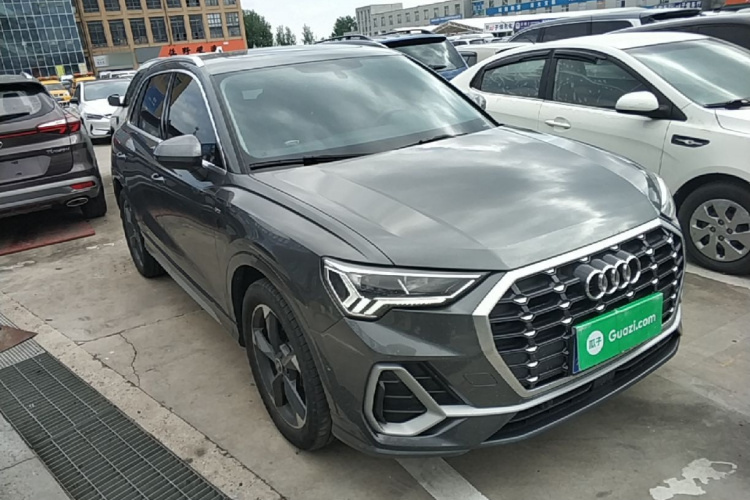 Audi Q3 2022 #6 Audi Q3 2022 car image #6
