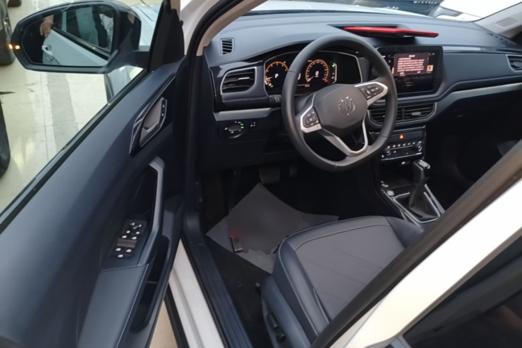 Volkswagen Tharu 2025 #12 Volkswagen Tharu 2025 immagine di auto #12