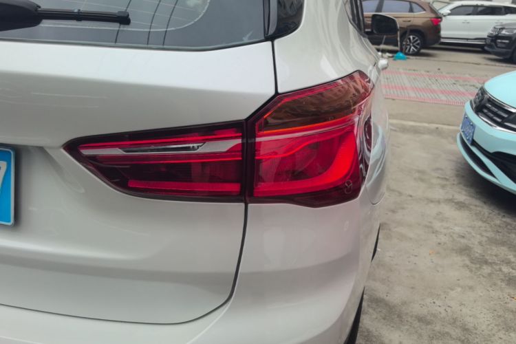 BMW X1 2016 #8 BMW X1 2016 car image #8