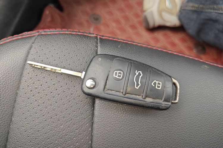 奇瑞 瑞虎3x 2018 汽车图片 #9