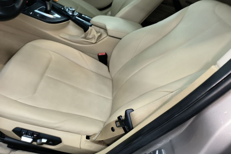 BMW 3 Series 2016 #15 BMW 3 Series 2016 car image #15
