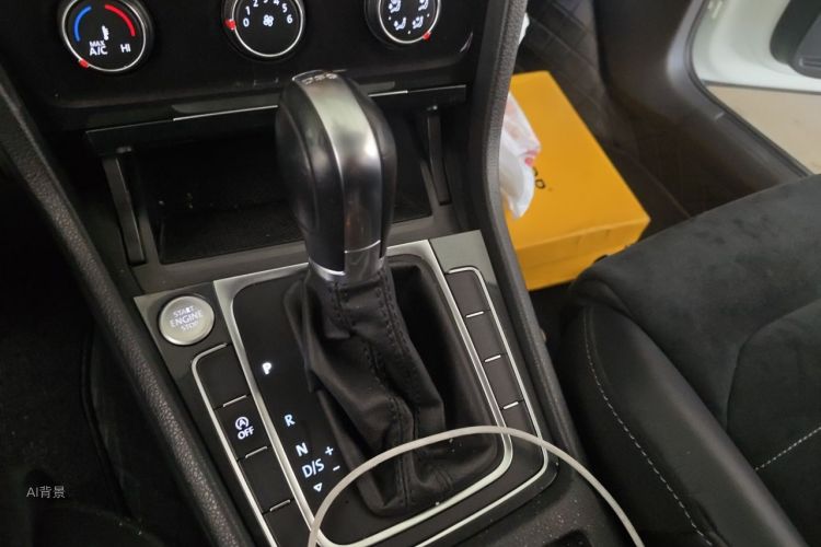 Volkswagen Golf 2019 #16 Volkswagen Golf 2019 car image #16