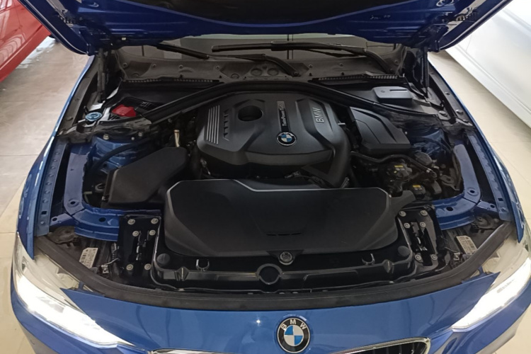 BMW 3 Series 2017 #22 BMW 3 Series 2017 immagine di auto #22
