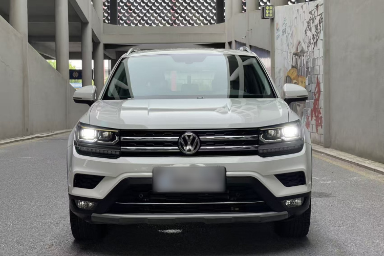 Volkswagen Tharu 2019 car image #3