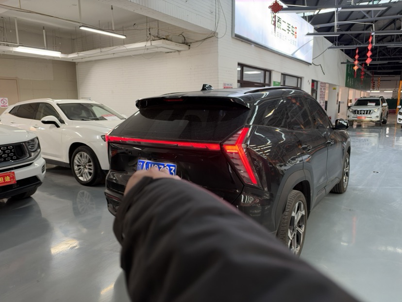 GEELY Boyue L 2024 car image #3
