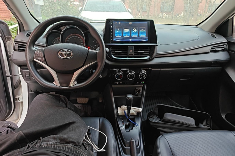 Toyota Vios 2021 immagine di auto #10