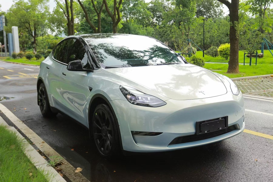 Tesla Model Y 2021 #3 Tesla Model Y 2021 car image #3