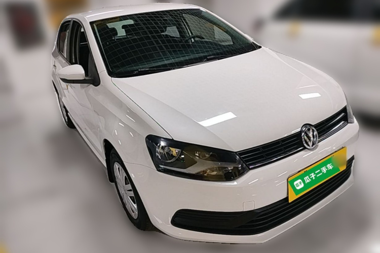 Volkswagen Polo 2018 car image #4