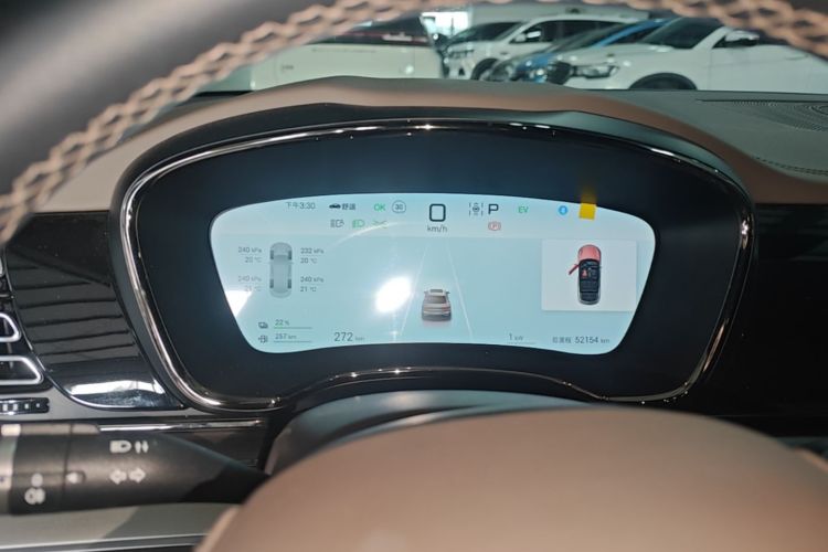 BYD Han 2024 car image #12