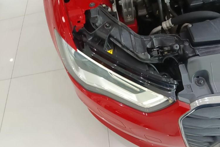 Audi A3 2016 car image #8