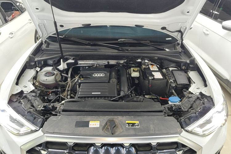 Audi Q3 2022 #20 Audi Q3 2022 صورة سيارة #20