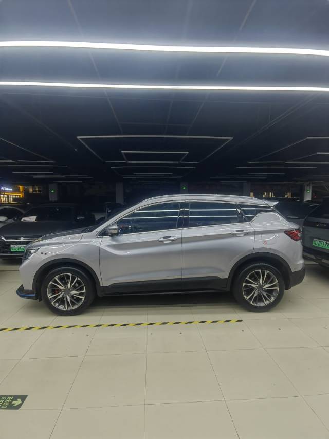 GEELY Coolray 2019 car image #4