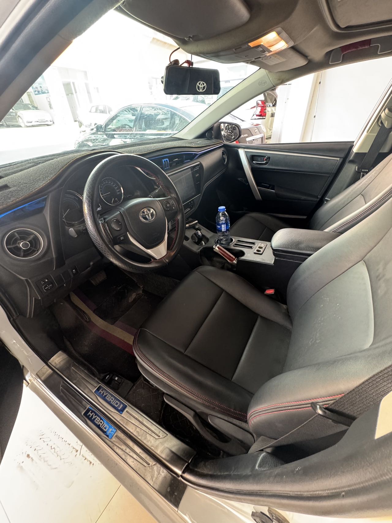 Toyota Corolla 2018 car image #2