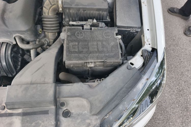 GEELY Emgrand 2019 #25 GEELY Emgrand 2019 car image #25
