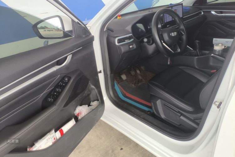 GEELY Emgrand 2025 car image #18