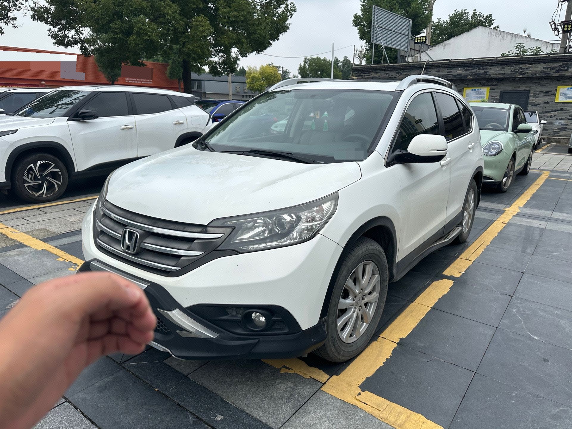 Honda CR-V 2013 Honda CR-V 2013 car image